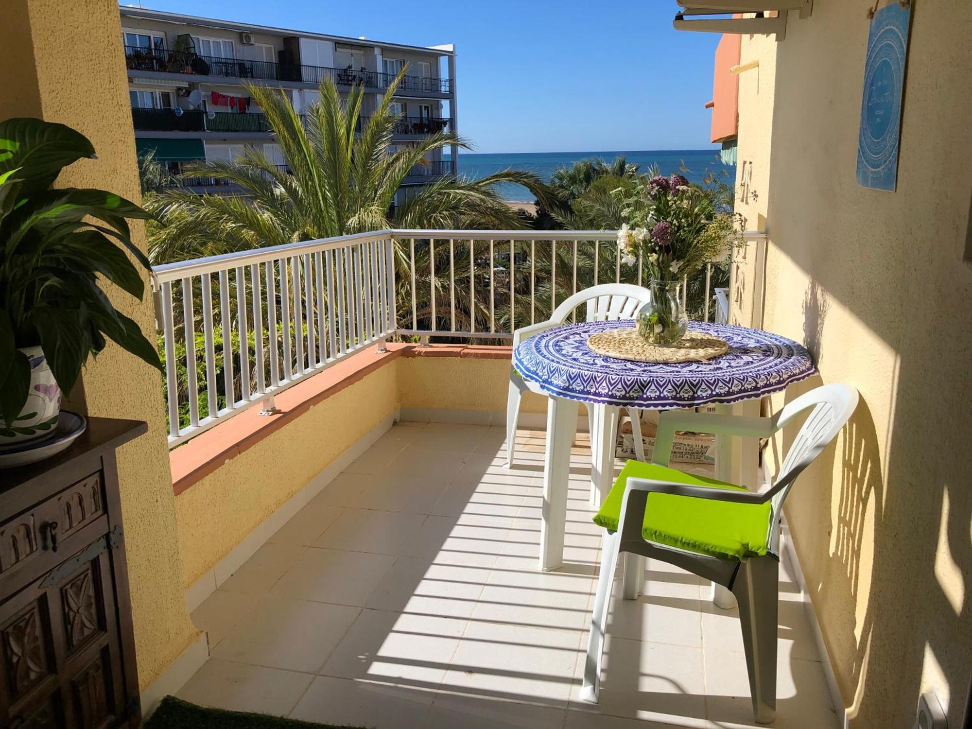 Cosy Directly On The / Few Mins From The Center Denia